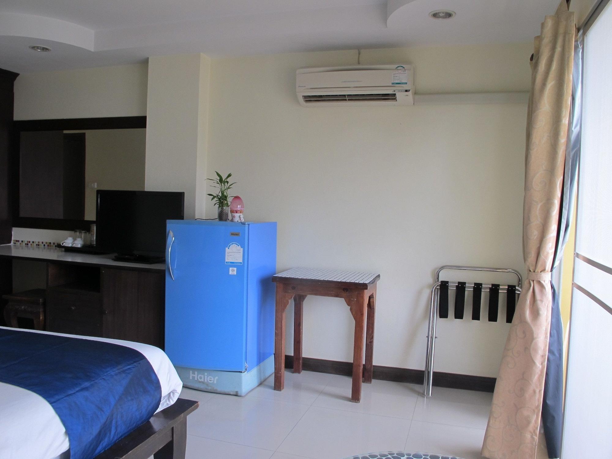 Pius Place Pattaya Zewnętrze zdjęcie