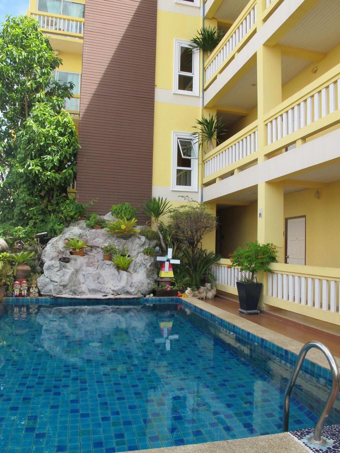 Pius Place Pattaya Zewnętrze zdjęcie